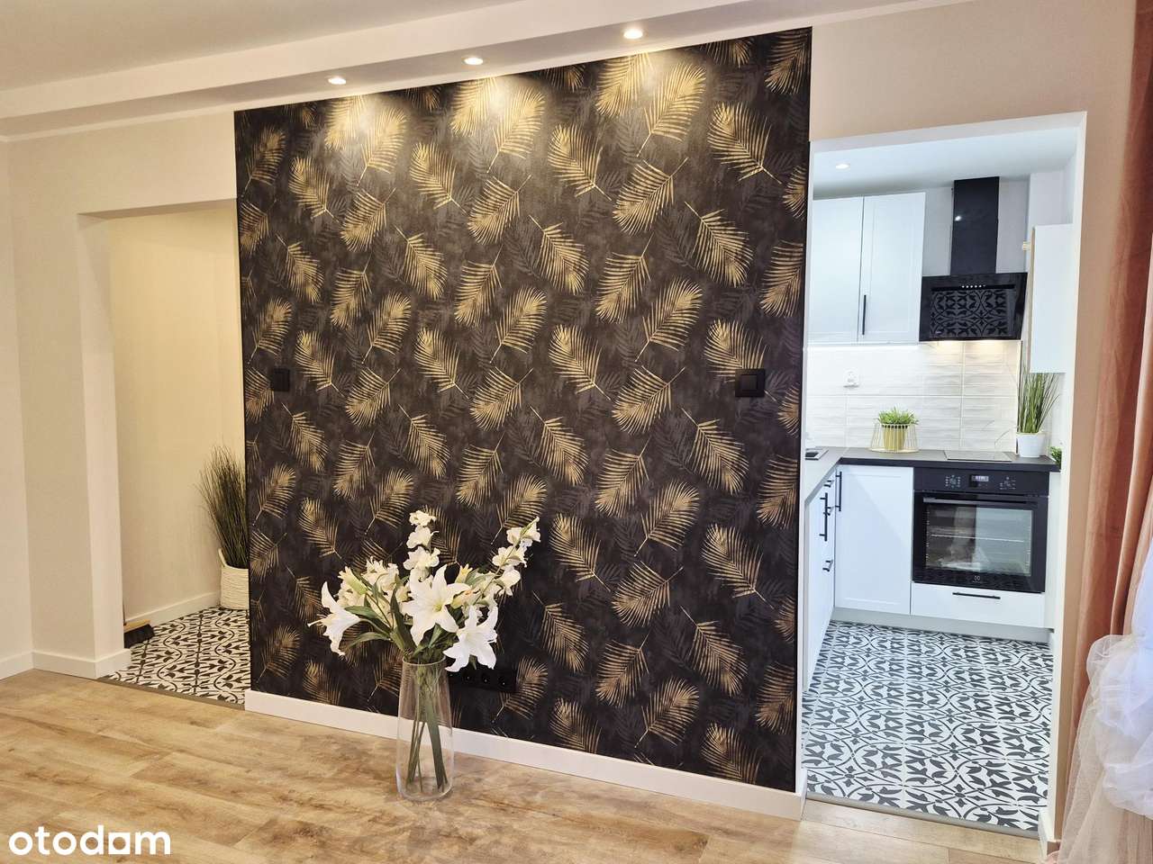 Piękna kawalerka gotowa do zamieszkania - Pełny obrazek: 3/11