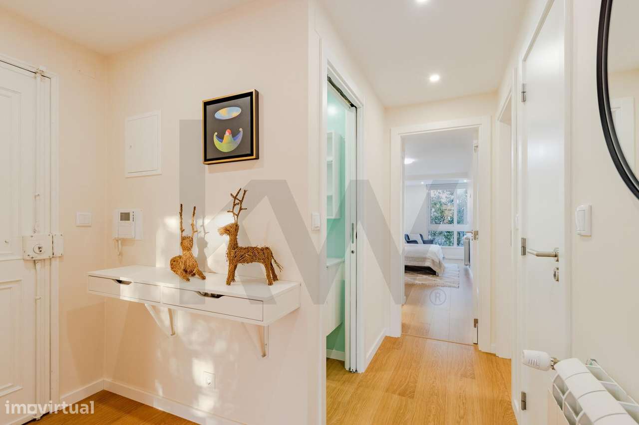Apartamento em Cascais , Bº Rosário, totalmente renovado, com um bom t - Grande imagem: 4/36