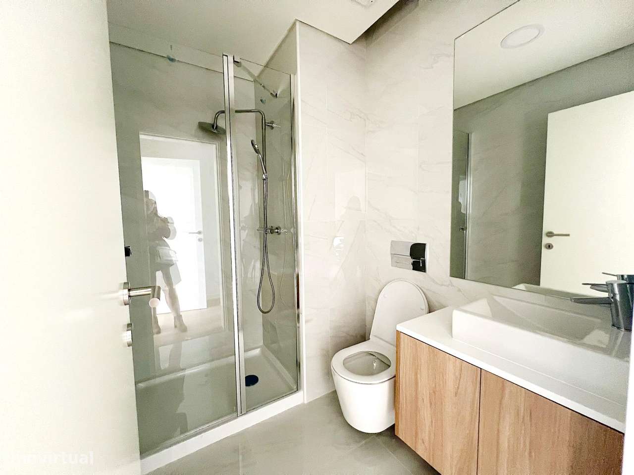 T2 novo c/ estacionamento e varanda - URBANIZAÇÃO MOINHOS DO...-21