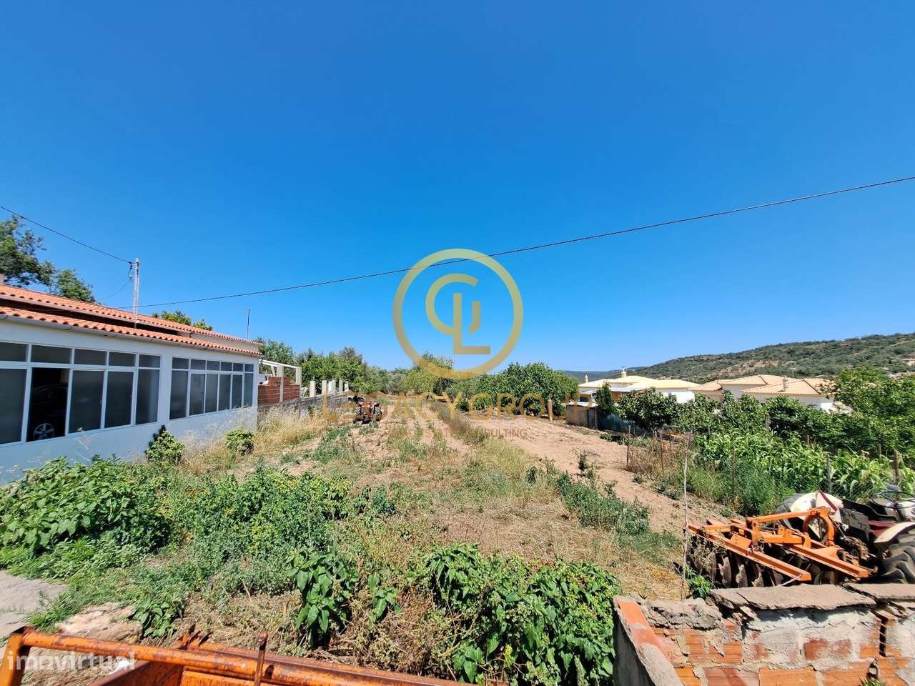 Terreno urbano com 1000 m2  água, luz e esgotos em Paderne - Grande imagem: 2/16