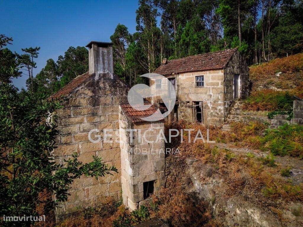 Quinta com 12.046 m2 2 Casas em Pedra para Reconstruir - Sande, Marco - Grande imagem: 5/16
