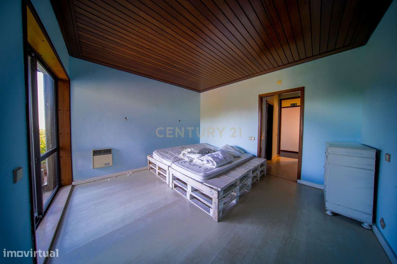Quinta o Bom Porto | Moradia de Autor com Piscina e Adega – Monte Alto-16