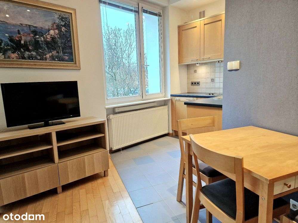 w idealnym stanie przy metro Racławicka - Pełny obrazek: 3/12