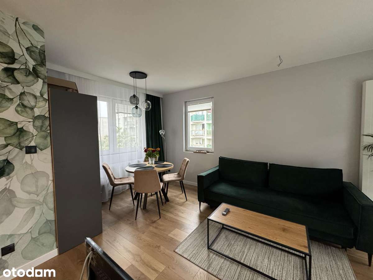 3 pokoje  ul. Aluzyjna| Miejsce parkingowe | Komórka - Pełny obrazek: 2/13