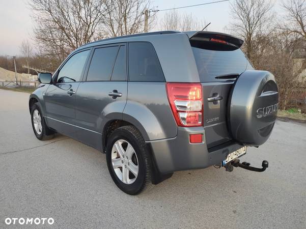 Suzuki Grand Vitara 2.0 De luxe - 5