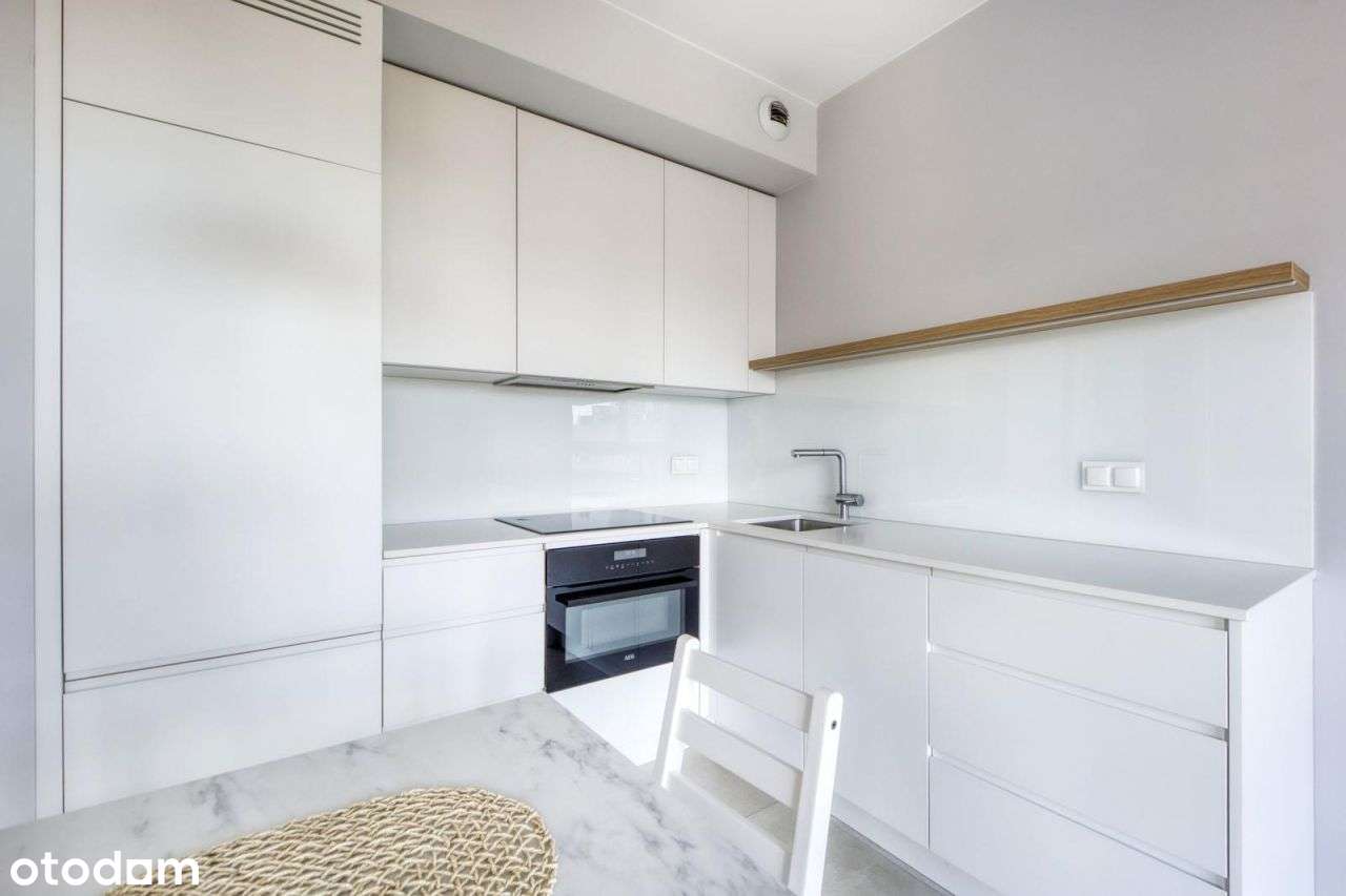 Wolska, 2 pokoje w apartamentowcu-8