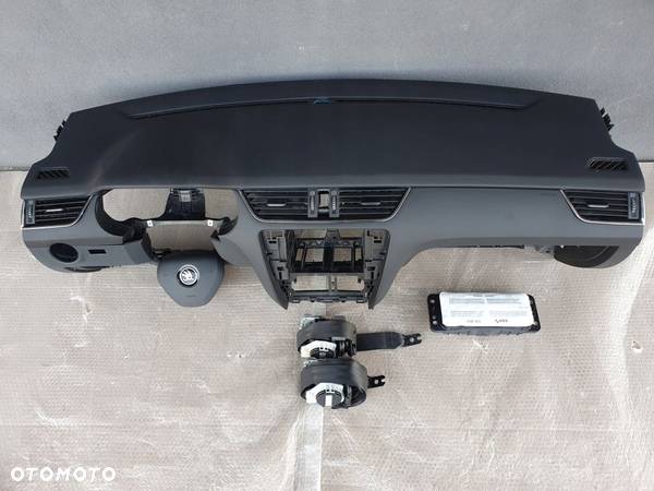Skoda Octavia III 3 deska konsola airbag pasy - 1
