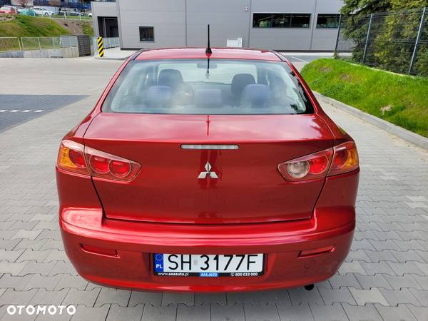 Mitsubishi Lancer 1.5 Inform - 10