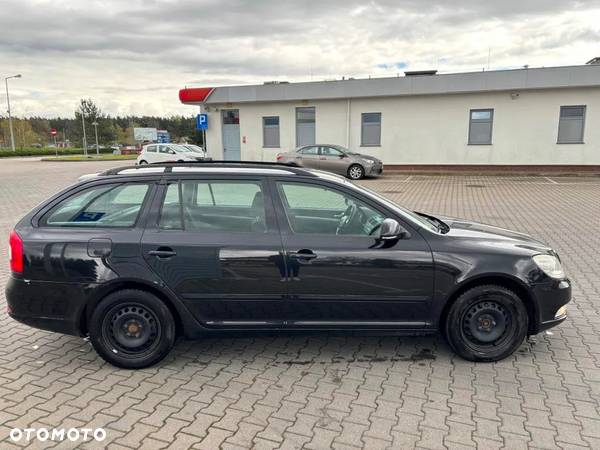 Skoda Octavia 1.8 TSI Ambiente - 5