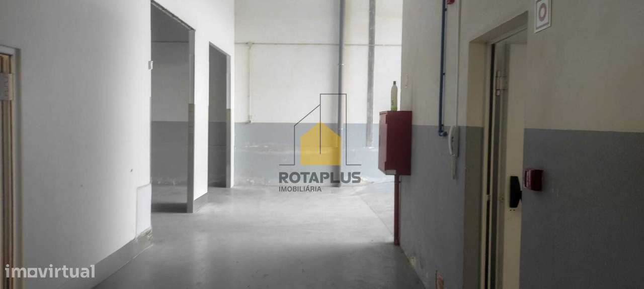 Armazém Industrial - Grande imagem: 4/28