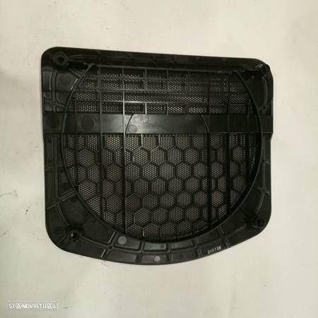 Tampa De Subwoofer Bmw 5 Touring (F11) - 4