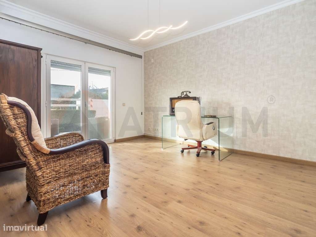 Exclusiva Moradia T6 com Quintinha, Piscina e Elevado Potencial de ...-22