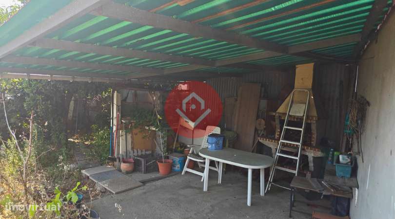 T3 com varanda e boas áreas em Vila Verde-4
