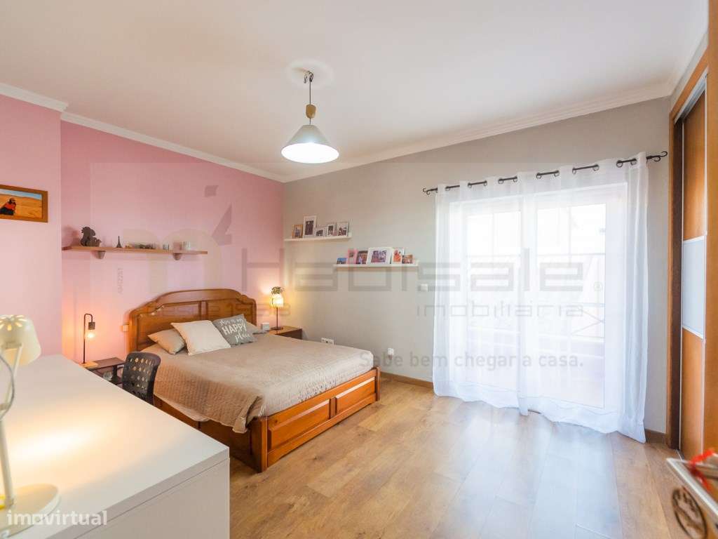 Moradia T4+1 | Casal Novo - Famões / Caneças-18