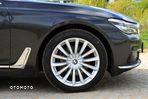 BMW Seria 7 740d xDrive - 33