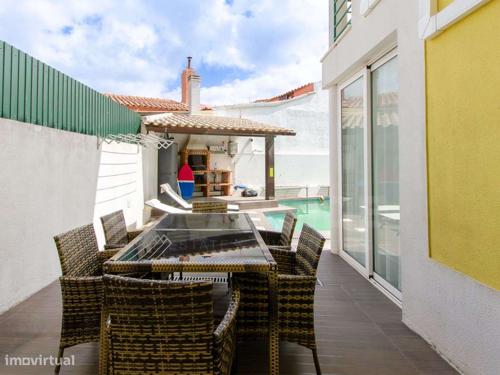 Moradia T4+2 com piscina na Urb. Lombas (São Domingos de Rana)-26