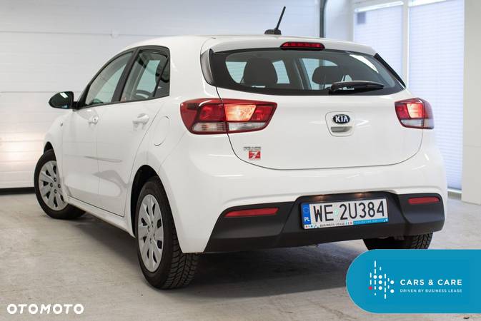 Kia Rio 1.2 M - 8