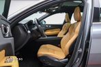 Volvo XC 60 T8 Twin Engine AWD Geartronic Momentum - 19