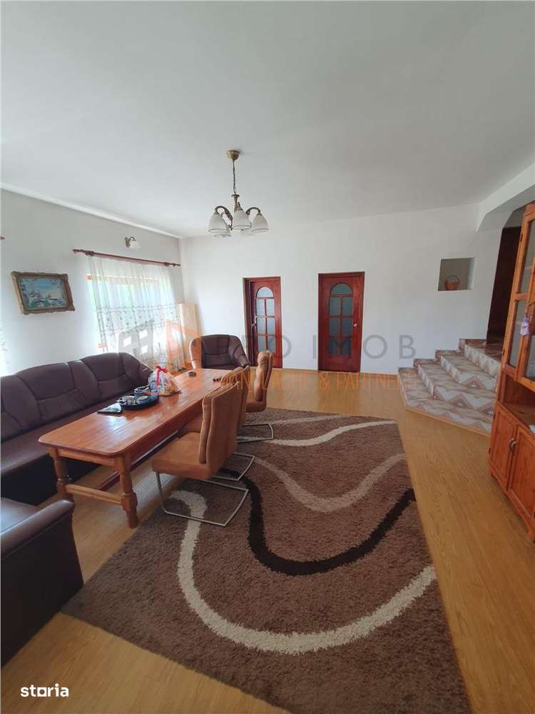 EXCLUSIVITATE! Casa cu teren zona Parscov - Imagine principală: 3/20