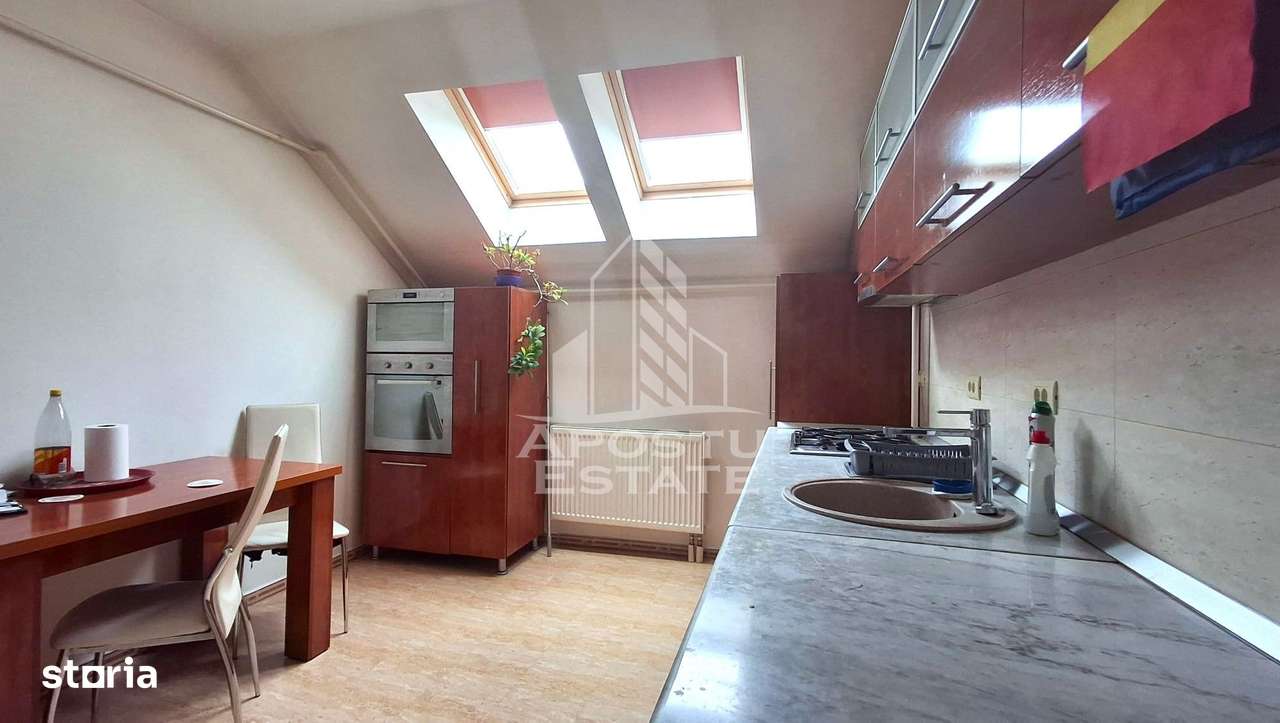 Apartament 2 camere decomandat la mansarda - Imagine principală: 5/12