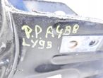 PRÓG PRAWY PRZÓD LY9B AUDI A4 B8 - 2