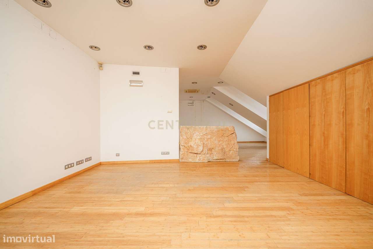 Palacete Chatillon – Um Ícone no Coração de Setúbal-43