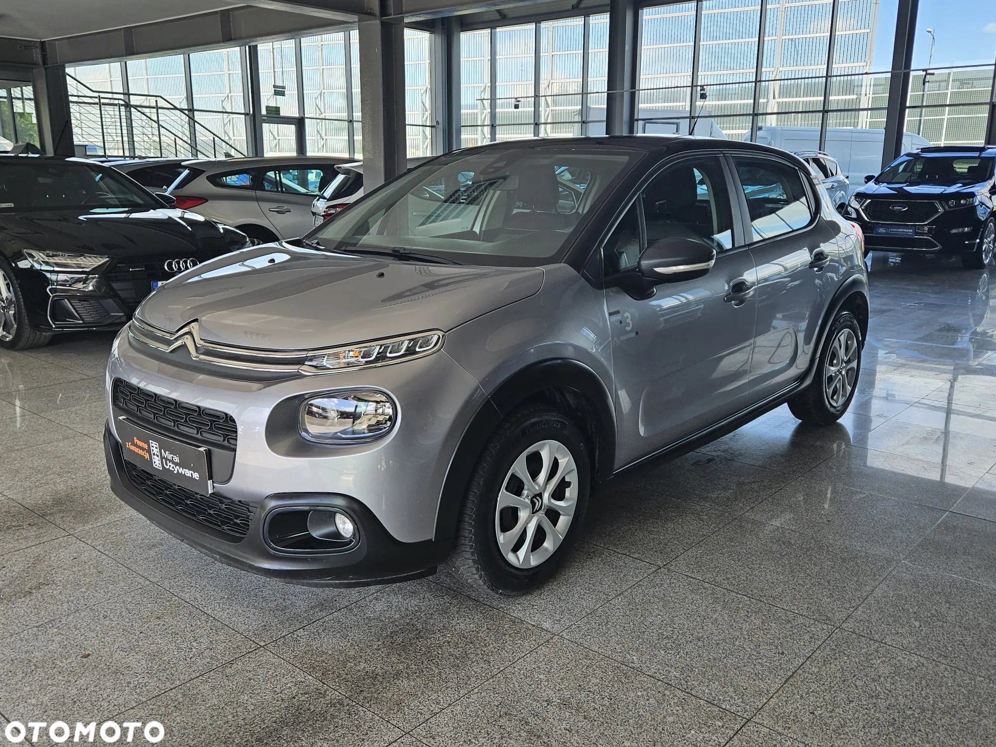 Citroën C3 1.2 PureTech Shine - 9