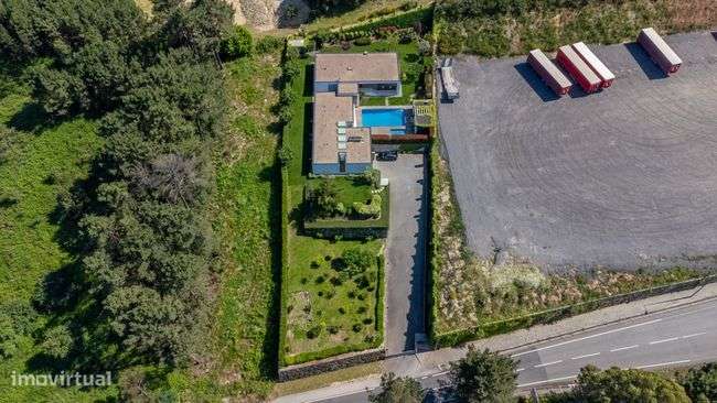 Moradia de Luxo para venda T4-49