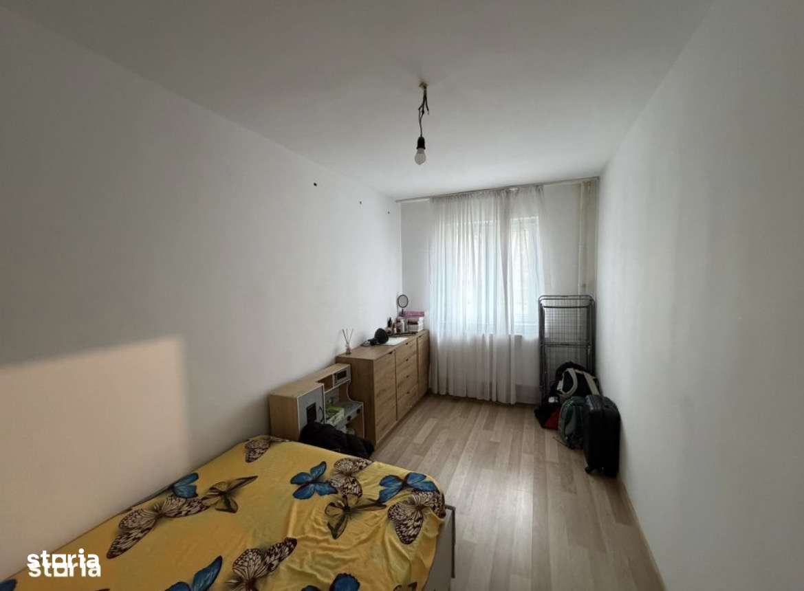 Apartament 3 camere Craiovita Orizont parter/4 centrală mobilat - Imagine principală: 4/7
