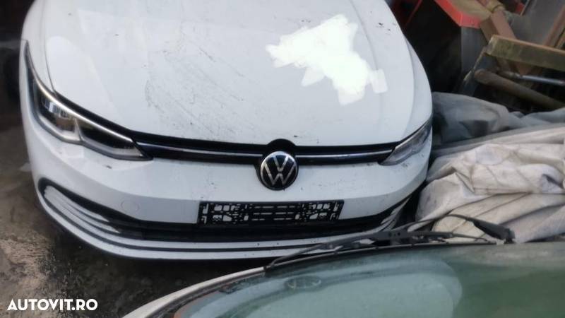 Dezmembram volkswagen golf 8 1.5 tsi mildhybrid 1300 km 2022 - 1