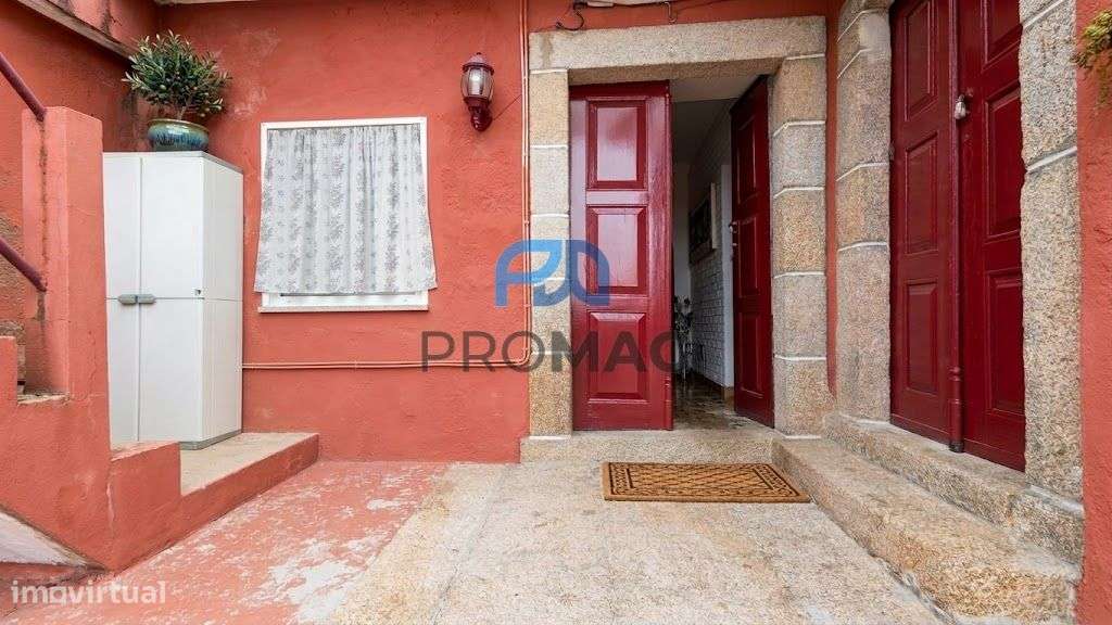 Quinta T6 em São Martinho de Mouros-12