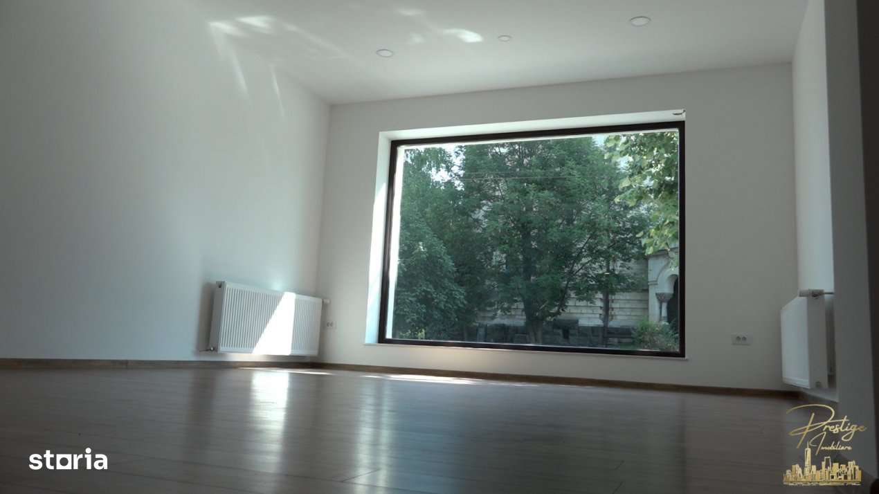 Spatiu comercial / Birou de vanzare in Centru - Piata Avram Iancu - Imagine principală: 3/12