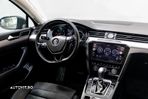 Volkswagen Passat Variant 2.0 TDI DSG 4Motion Highline - 31