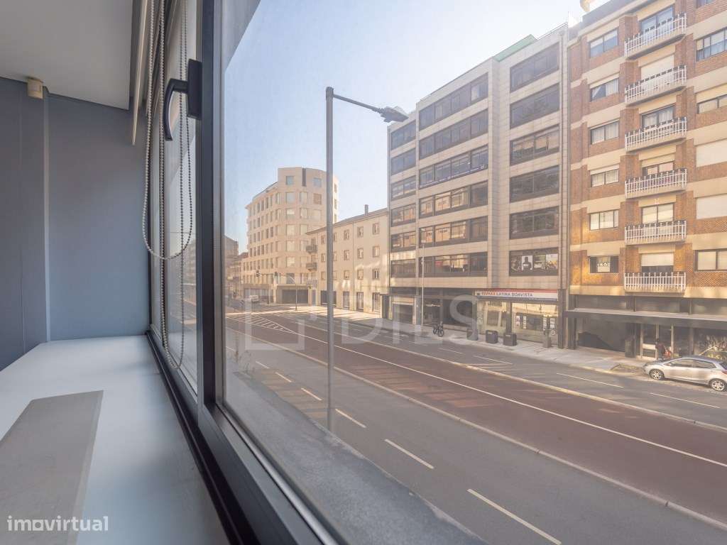Escritório para arrendar, na Avenida da Boavista, no Porto - Grande imagem: 3/25