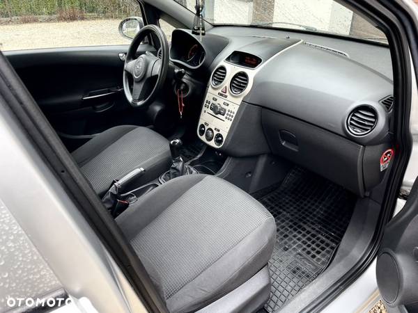 Opel Corsa 1.3 CDTI Silverline - 22