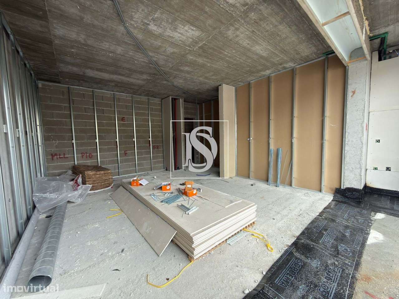 Apartamento T2 NOVO! - Grande imagem: 2/13