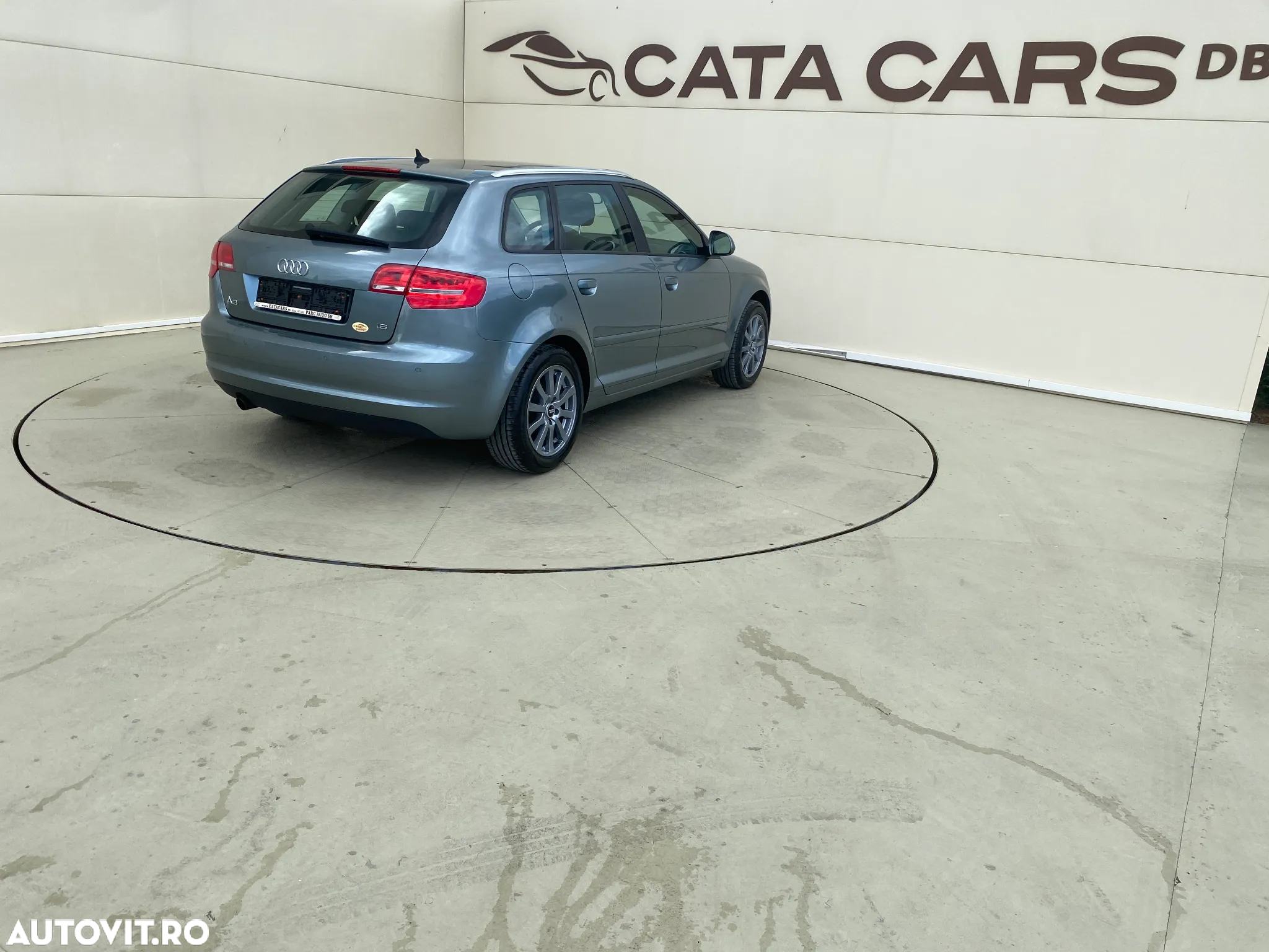 Audi A3 Sportback 1.6 Attraction - 14