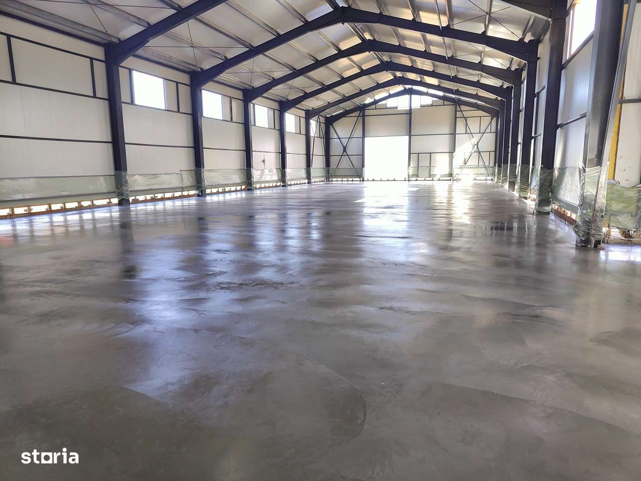 Hala noua pentru depozitare/productie/comercial, zona de Est, 1200mp - Imagine principală: 3/8