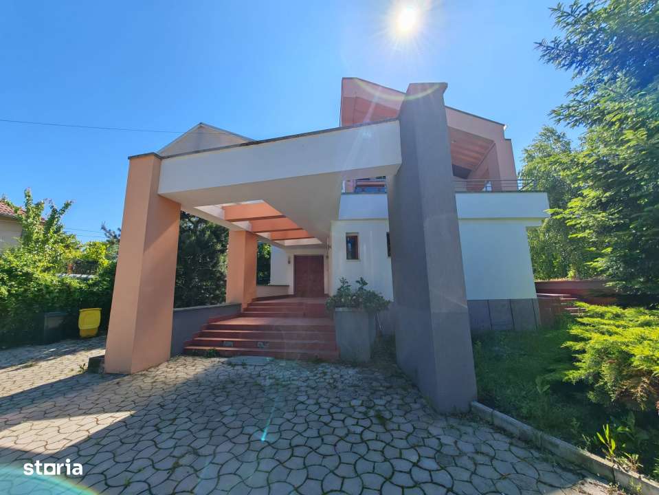 Vila in Pipera, spatioasa, retrasa, multifamiliala - intimitate totala-6