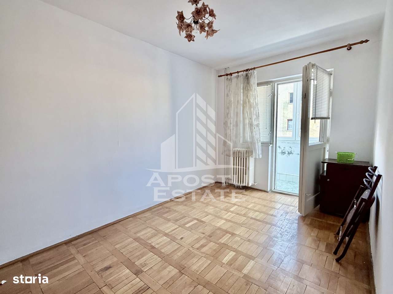 Apartament trei camere decomandat etaj intermediar - Imagine principală: 5/9