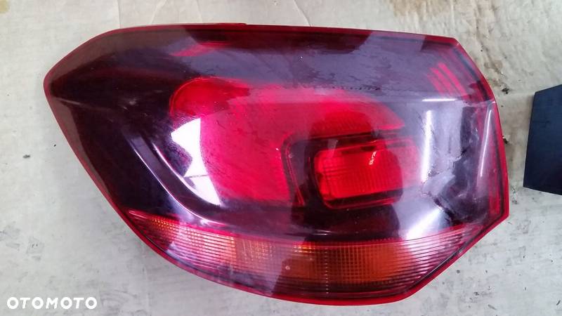 Opel Astra IV 4 J kombi lampa prawa lub lewa tył 13314051 - 4