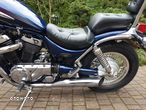 Suzuki Intruder - 14