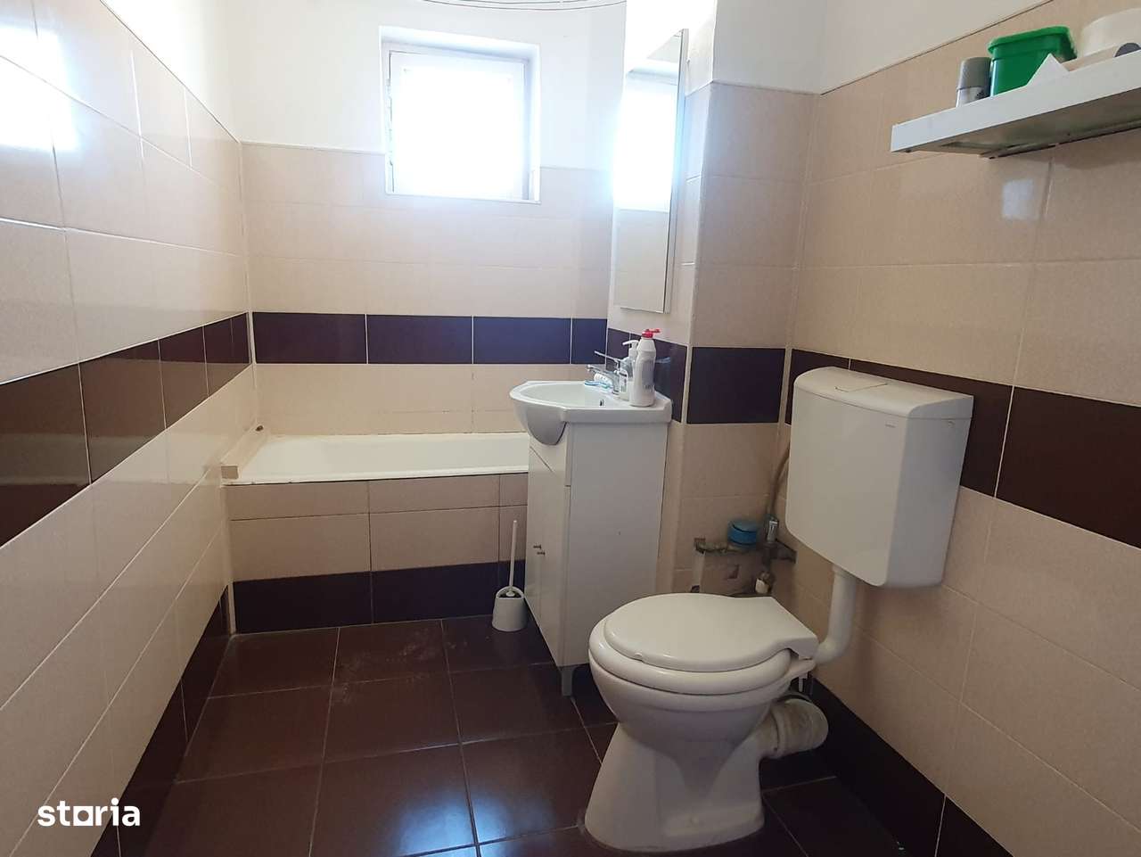 Vand apartament 2 camere spatios -zona Micalaca-9