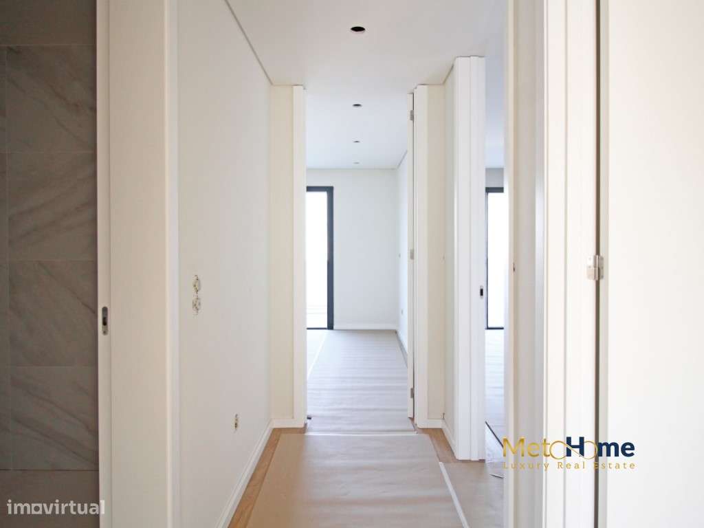 T3 com Terraço Novo - Último andar-17