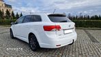 Toyota Avensis 2.0 D-4D Premium - 6