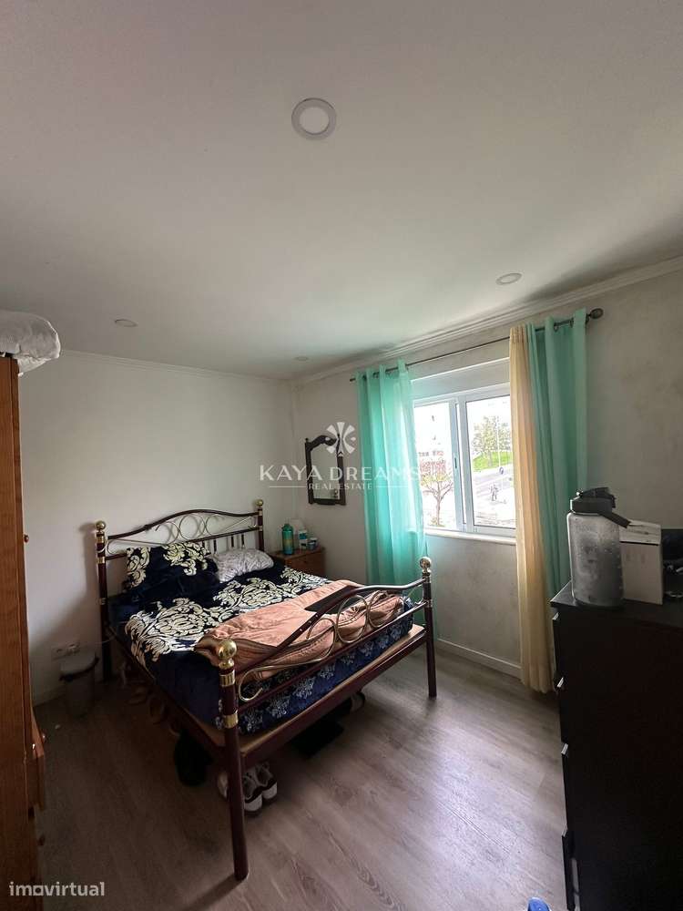 Apartamento T3 no centro de Odivelas-10