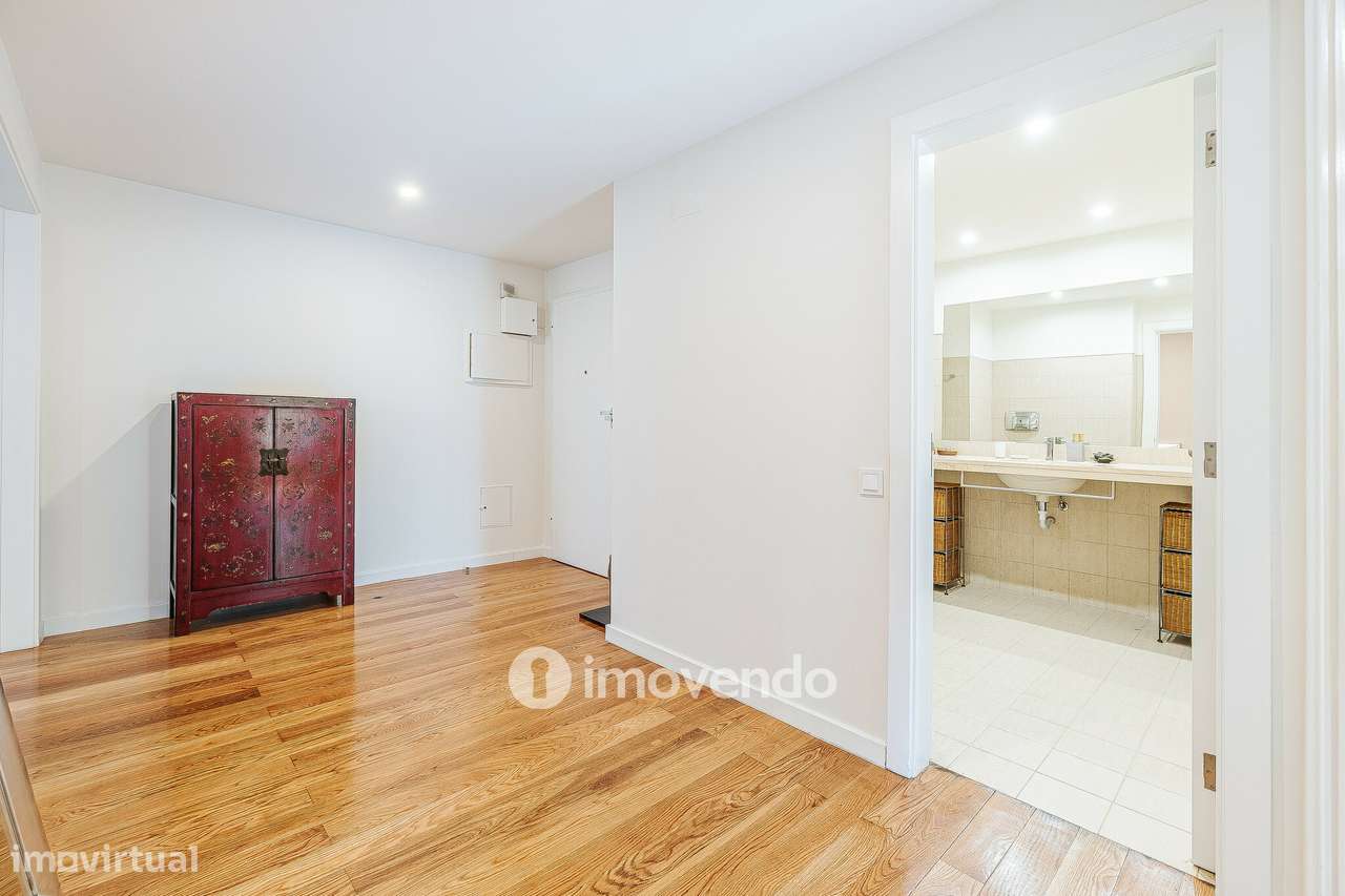 Apartamento T1 com estacionamento em Belém-17