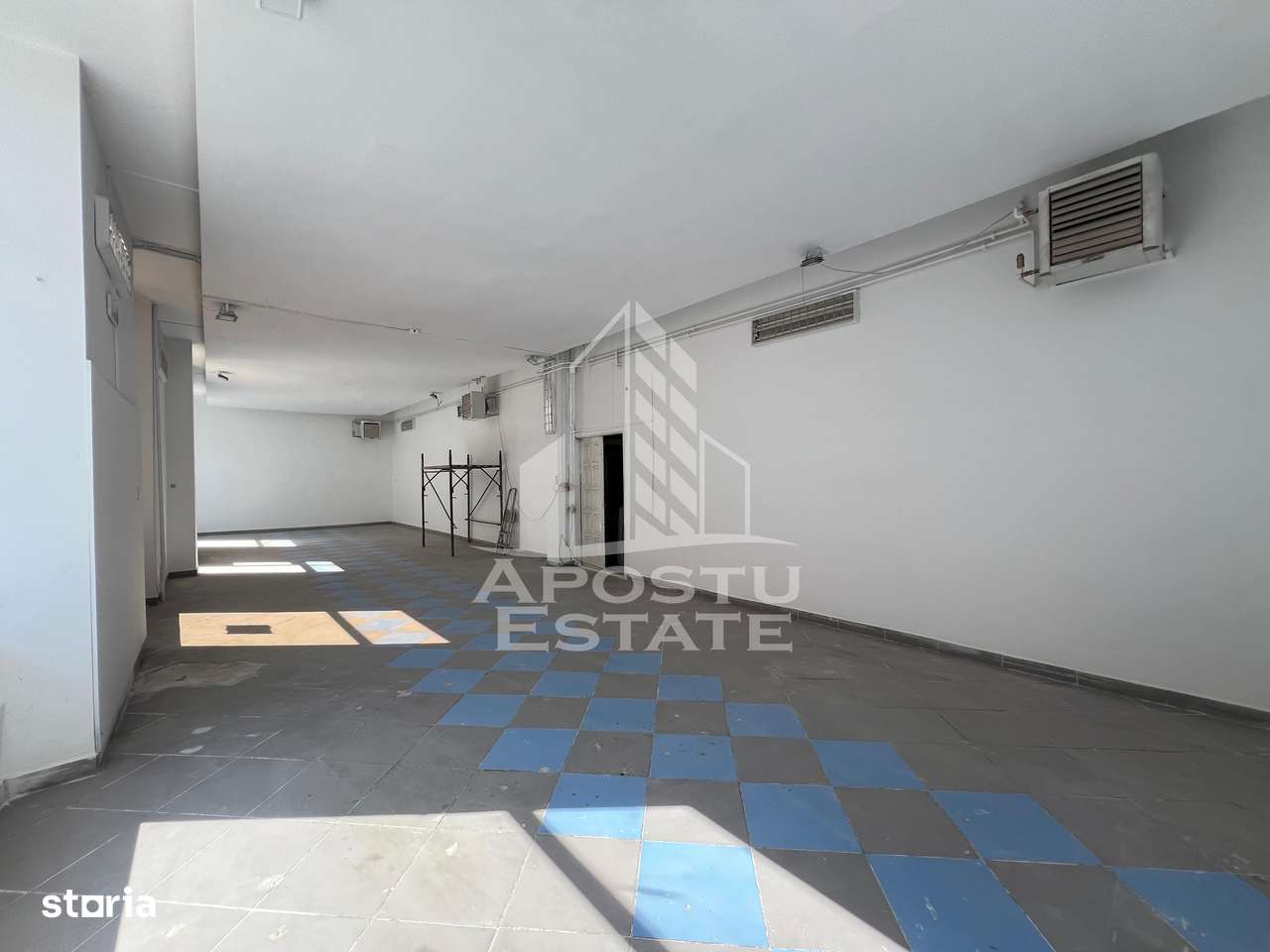 Spatiu comercial cu vitrină mare și depozit generos inclus - Imagine principală: 2/7