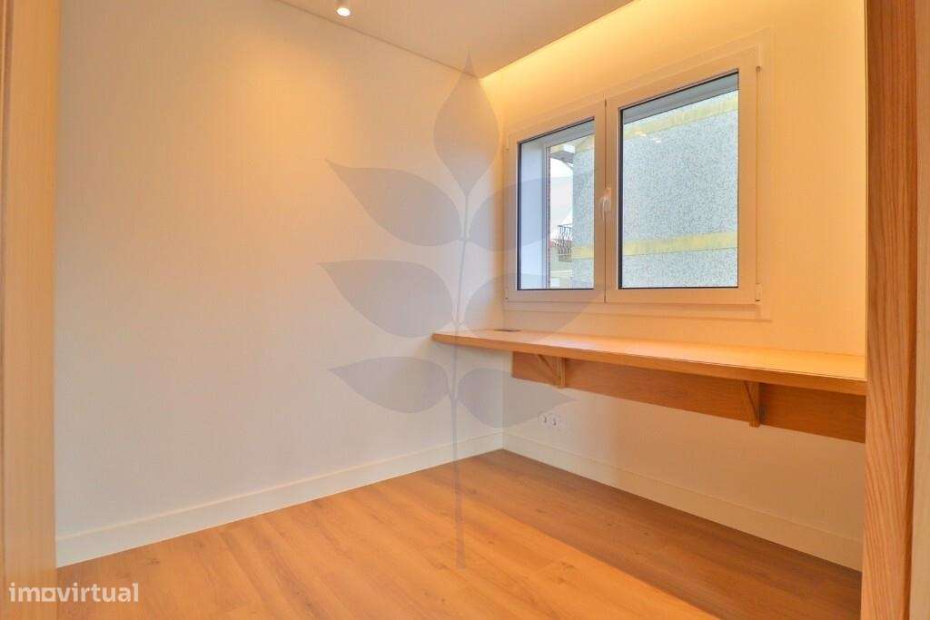 Apartamento T3 Totalmente Renovado no Centro da Cidade ✨-9