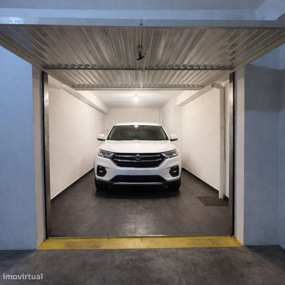 T1 com garagem - Zona central de Leiria-9
